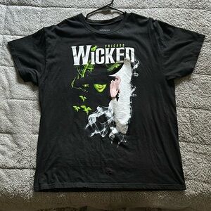Wizard of oz presents ‘Wicked’ Chicago original.